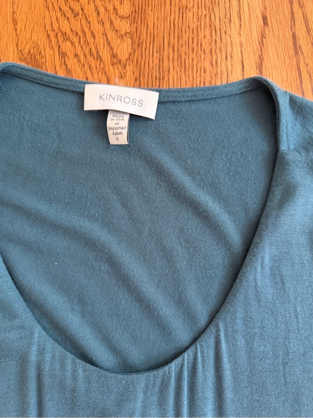 TEAL KINROSS Ruched Tank - Picture 4 of 5